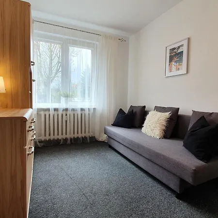Mieszkanie Niedaleko Plazy - Wyscigi Apartmán